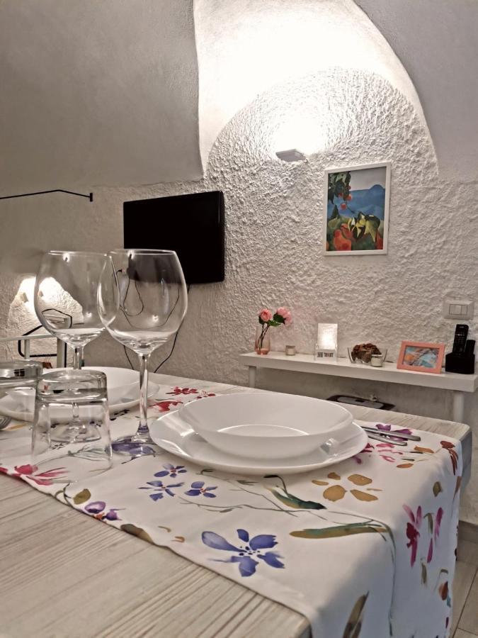 La Capinera House Appartement Catánia Buitenkant foto